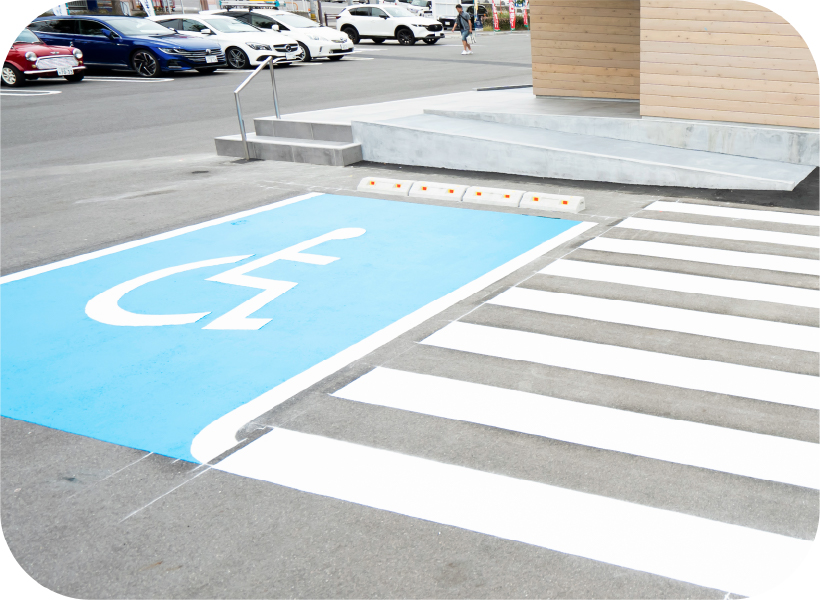 お車でお越しの方へ